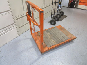 lot 50 image: 32x48 Nutting Shop Cart