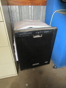 lot 75 image: KitchenAid Dishwasher (working when removed)