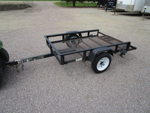 lot 12 image: 4x7 12 Tiltbed Trailer