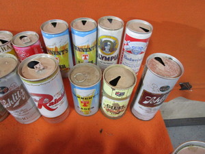 lot 161 image: Vintage Beer Cans (see pics)