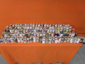 lot 165 image: Vintage Beer Cans (see pics)