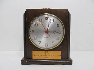 lot 32 image: ALEXANDRIA GOLF Club 1940 - Vintage Deco Gilbert Clock