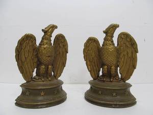lot 33 image: Large Set of Patriotic American Eagle Bookends