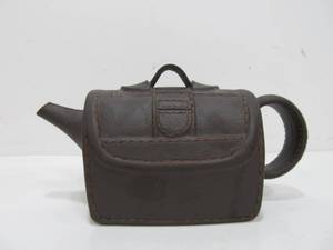 lot 70 image: Small Signed Oriental Leather Satchel Clay Teapot