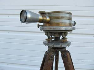 lot 106 image: Old Vintage Transit wBox, Tripod & Surveyors Measuring Rod