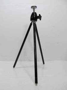 lot 131 image: Quality Vintage Camera Tripod -  Made in Germany