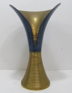 lot 134 image: Nice Vintage Mid Century Enameled Brass Tulip Vase