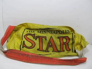 lot 153 image: Vintage YellowOrange MINNEAPOLIS STAR Newspaper Delivery Bag