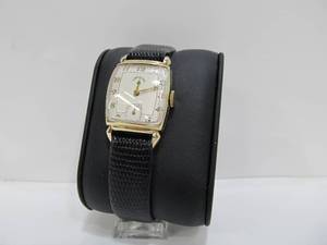 lot 162 image: Vintage Swiss Made LORD ELGIN Mens Watch