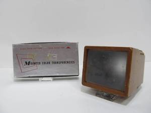 lot 172 image: Early Viewer Box - IMPERIAL Chromat-O-Scope Viewer wSlides