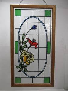 lot 193 image: Wood Framed Flower Lilies Stained Glass Hanging Sun Catcher
