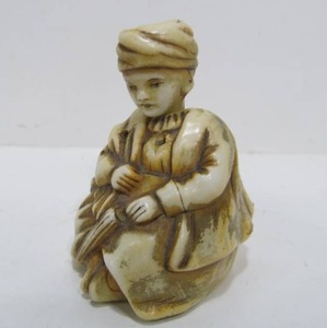 lot 216 image: Small Antique 19th Century Nodder doll