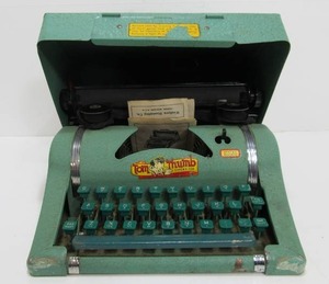 lot 231 image: Vintage TOM THUMB Metal Toy Typewriter wOriginal Outer Case & Instructions