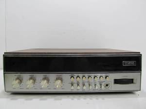 lot 232 image: Working Vintage SYLVANIA Model CR-2742 Stereo Receiver