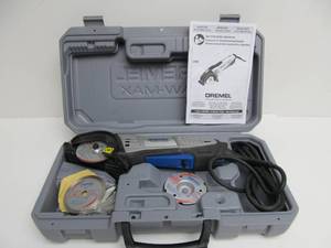 lot 294 image: Working DREMEL Sawmax Circular Cutting Tool