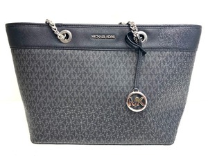 lot 52 image: New Large MICHAEL KORS Jet Set Logo Handbag w Silver Chain