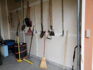 Garage Lot