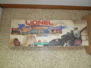 Lionel Train Set