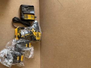 DEWALT ATOMIC 20-Volt MAX Cordless Brushless Compact 12 in. Hammer Drill, (2) 20-Volt 1.3Ah Batteries, Charger & Bag