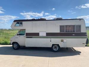 lot 1 image: 1975 Travelcraft Motorhome RV