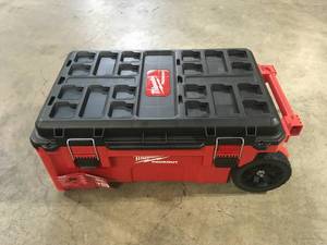 Milwaukee Packout 38 in. Rolling Tool Chest and 19 in. Tool Tray Customer Returns See Terms on Auction