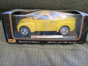 118 scale die cast metal 2000 Chev...