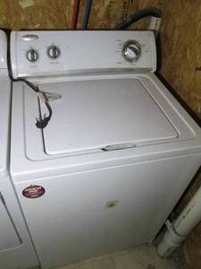 Whirlpool top load washer...