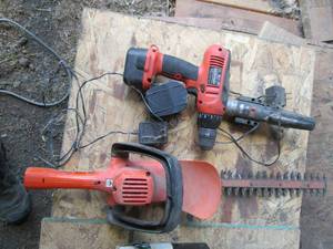 Black and Decker electric edger, dr...