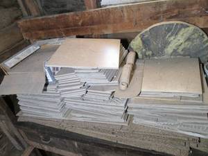 1212 ceramic tiles (see photos ...