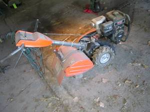 Husqvarna 700DRT gas tiller with du...
