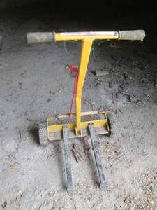 Craftsman riding lawn mower lifter...