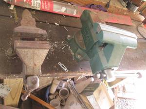 2 bench vices BRING TOOLS TO REMOVE...