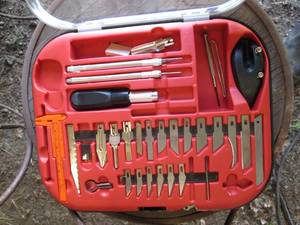 Tool Shop 38pc crafthobby set (see...