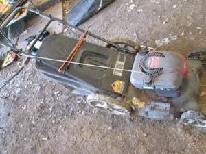 Yard Machines 6HP 21 cut gas mower...