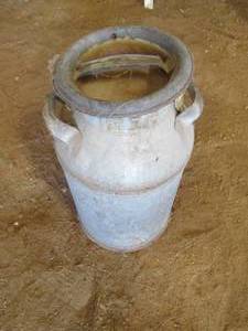 Vintage milk can wlid...