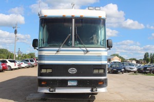 1991 Roadmaster Class A Diesel Pusher Motorhome - Very Nice Condition