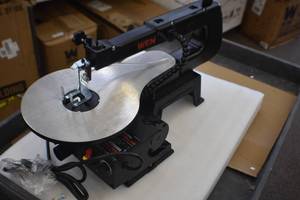 Scroll saw