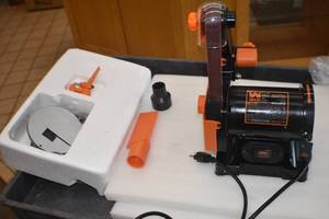 Belt Sander with Sanding Disc