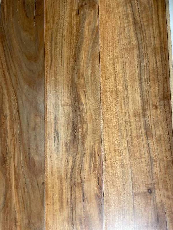 395 SF of Premium Water Resistant Laminate Flooring - Applewood