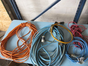 ASSORTMENT OF EXTENSION CORDS