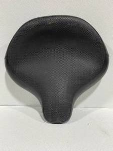 lot 37 image: Police Motorcycle Seat