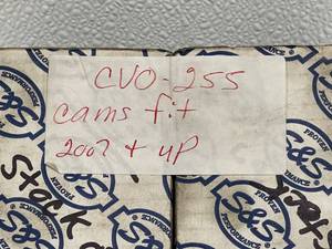 lot 38 image: CVO-255 Cams