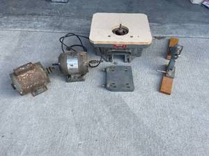 lot 61 image: Delta Homecraft Shaper