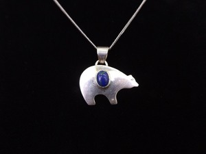 lot 7 image: .925 Sterling Silver Azurite Cabochon Bear Pendant Necklace