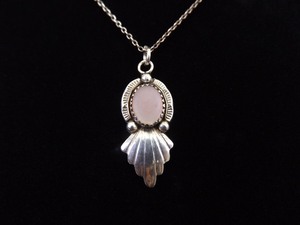 lot 29 image: .925 Sterling Silver Inlayed Pink Mother of Pearl Navajo Pendant Necklace