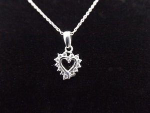 lot 37 image: .925 Sterling Silver Crystal Heart Pendant Necklace