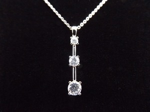 lot 39 image: .925 Sterling Silver Zirconia Crystal Pendant Necklace