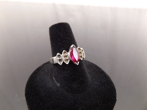 lot 62 image: .925 Sterling Silver Art Nouveau Pink Sapphire Crystal Ring Size 7.75
