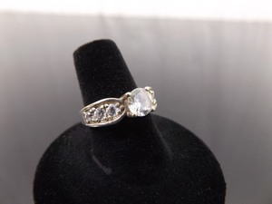 lot 72 image: .925 Sterling Silver Facetted Zirconia Ring Size 7