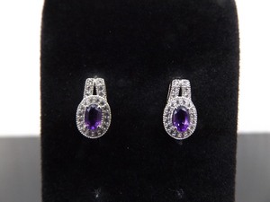 lot 86 image: .925 Sterling Silver&nbspAmethyst Crystal Post Earrings